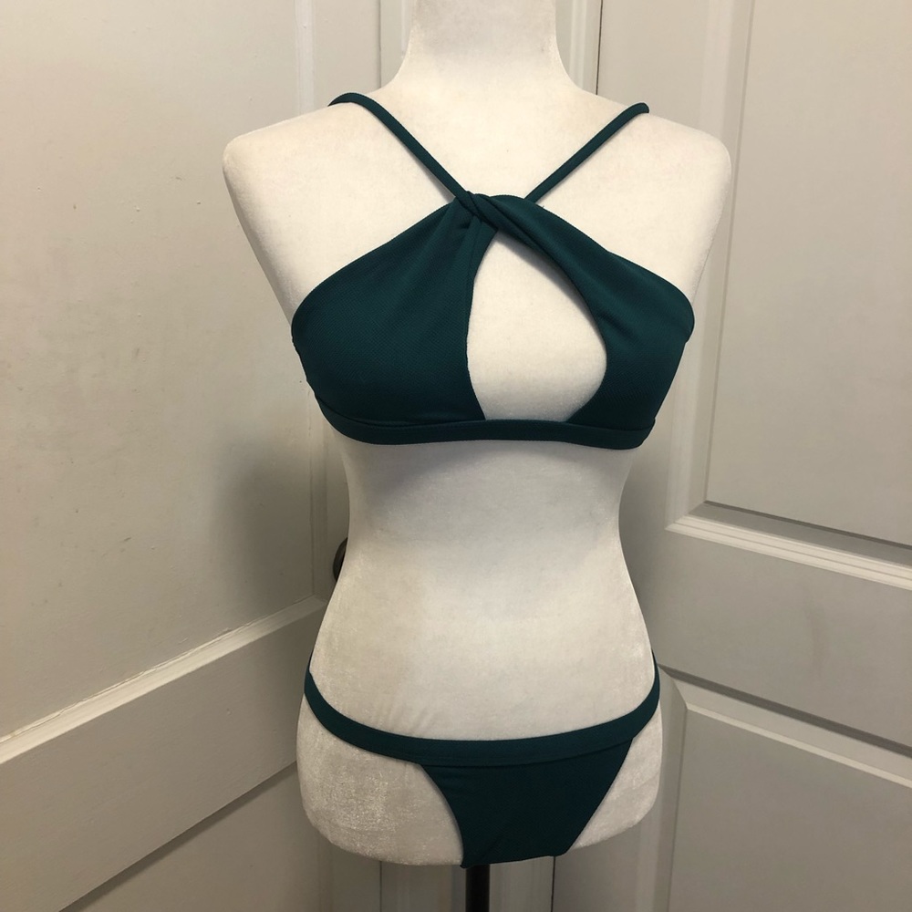 Zaful 2 piece bathing suit bikini NWT size 4
